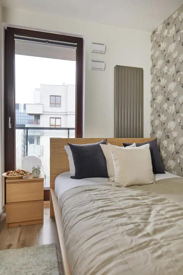 P&O Serviced Apartments Siedmiogrodzka III Warsaw Exterior photo